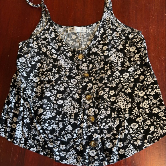 Hollister tank - Picture 1 of 2